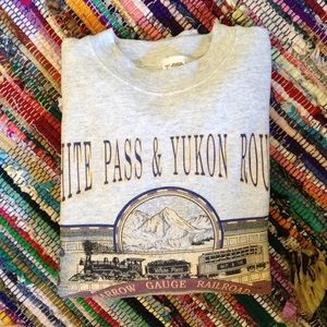Vintage Yukon Route Pullover Crewneck Gray Sweater
